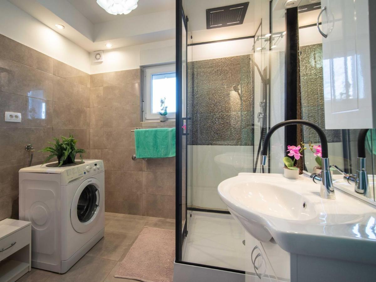 Apartment Rita By Interhome Drazice Екстер'єр фото